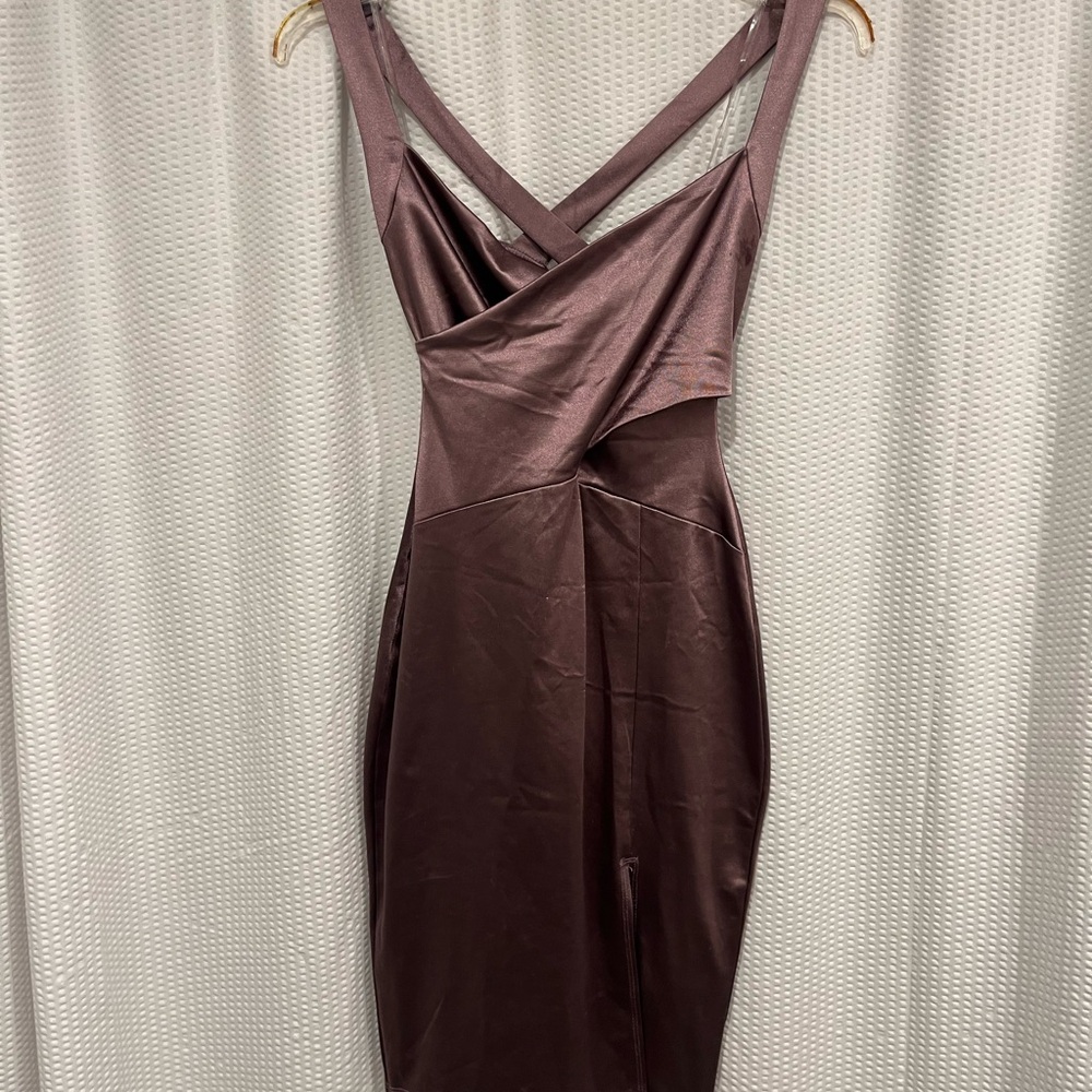 Elegant Dusty Purple Windsor Dress
